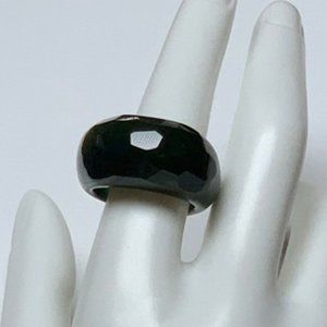 Banded Green Agate Carved/Faceted Ring